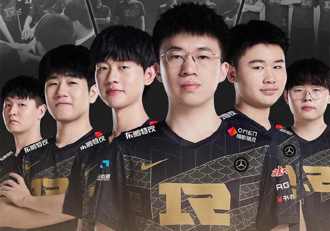 成功夺得两 成功夺得两